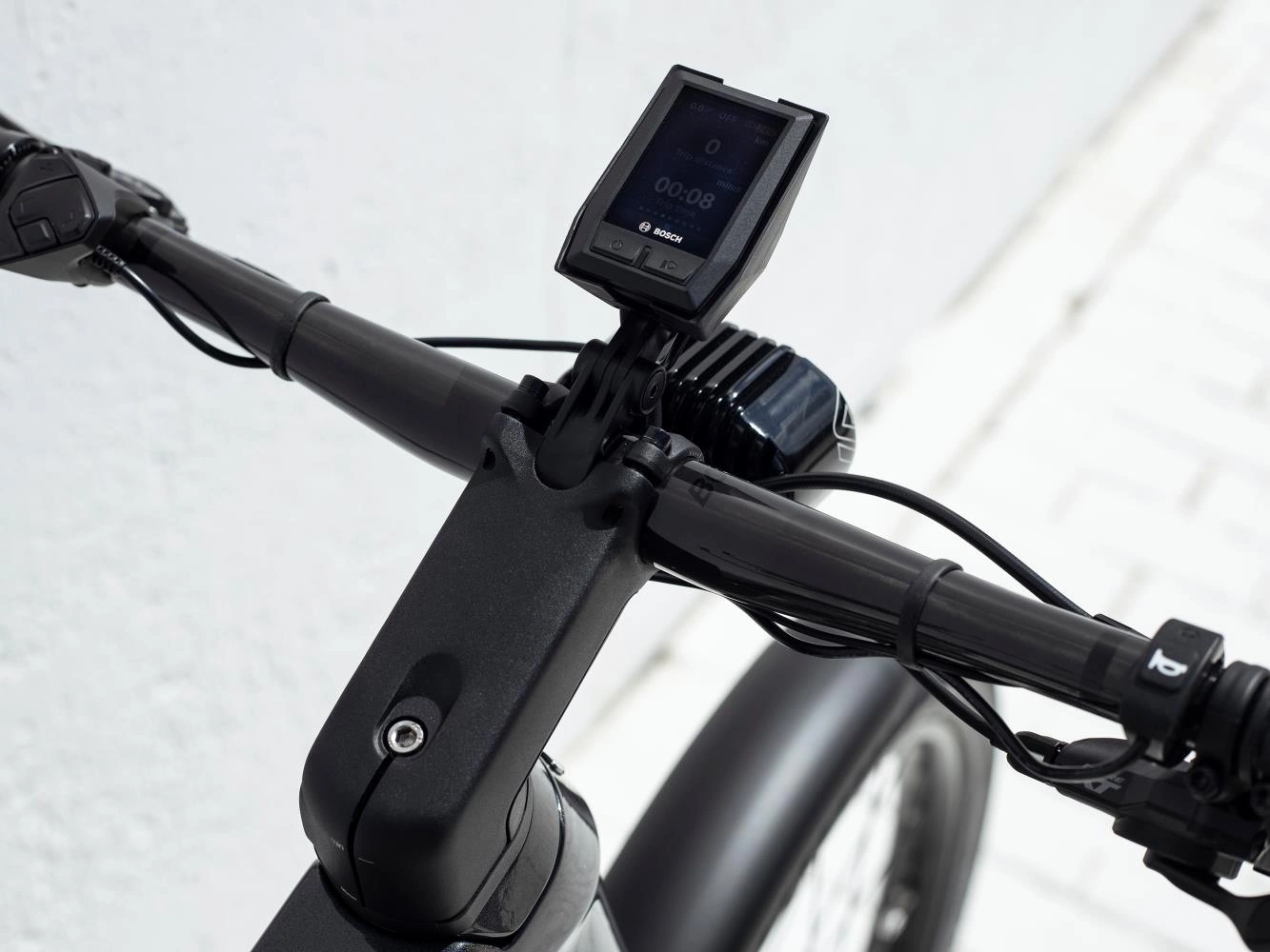 Elcykel Trek Allant+ 9.9s Svart - Bild 6