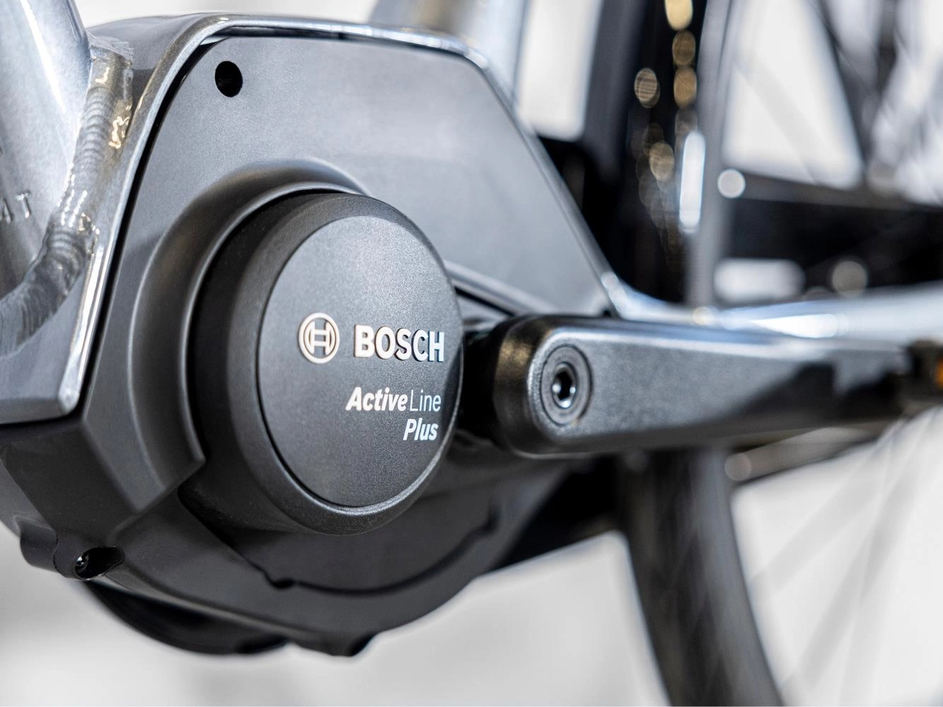 Elcykel Trek District+ 2 Lowstep 300wh Dam Grå - Bild 3