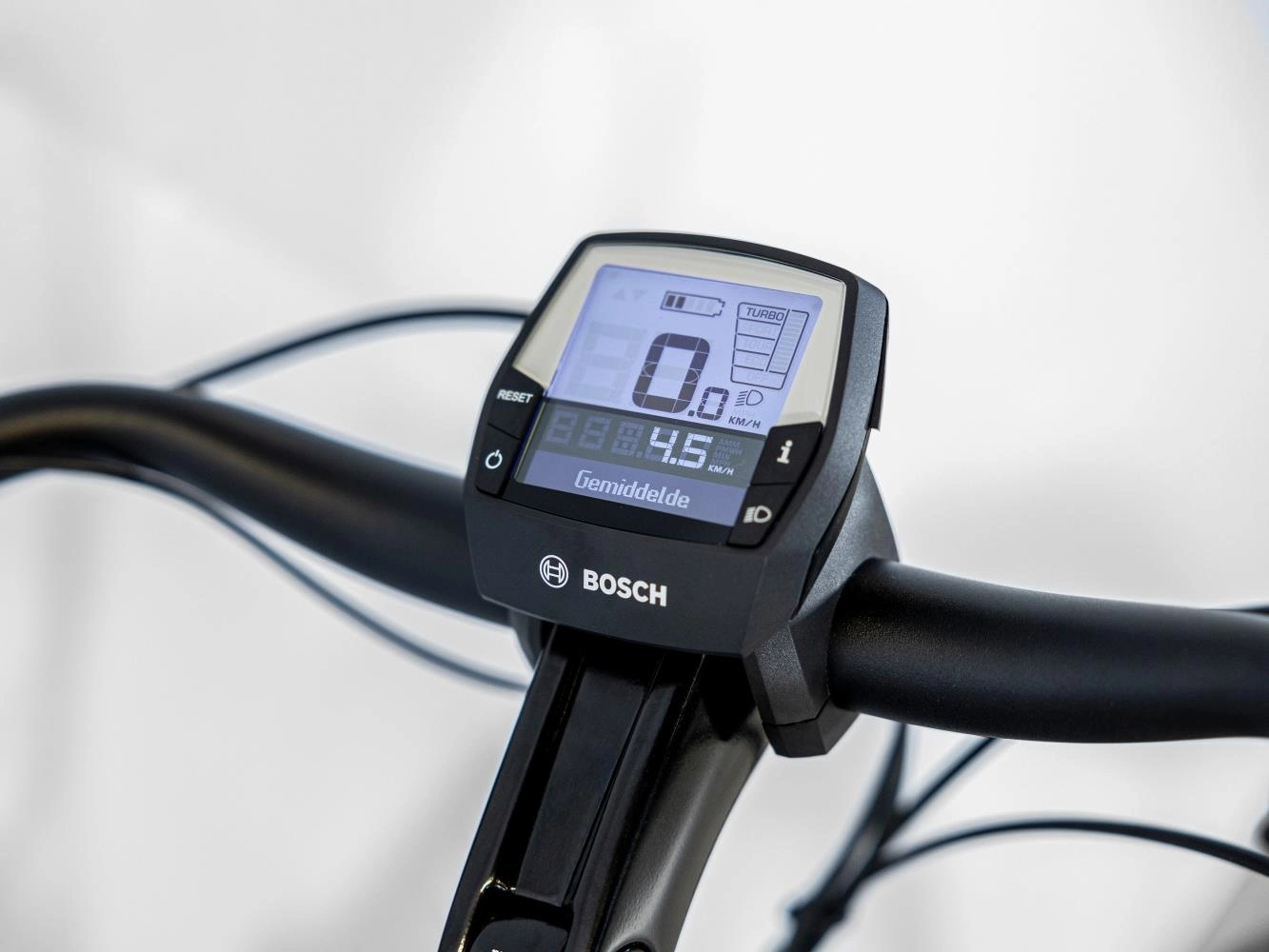 Elcykel Trek District+ 2 400wh Grå - Bild 5