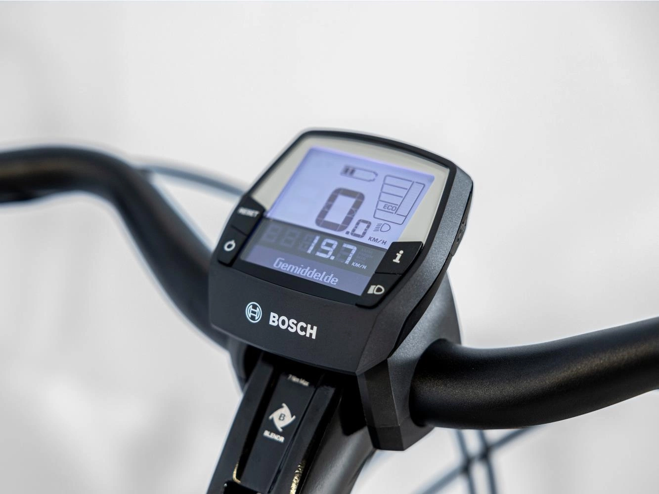 Elcykel Trek Verve+ 2 Lowstep 300wh Dam Svart - Bild 5