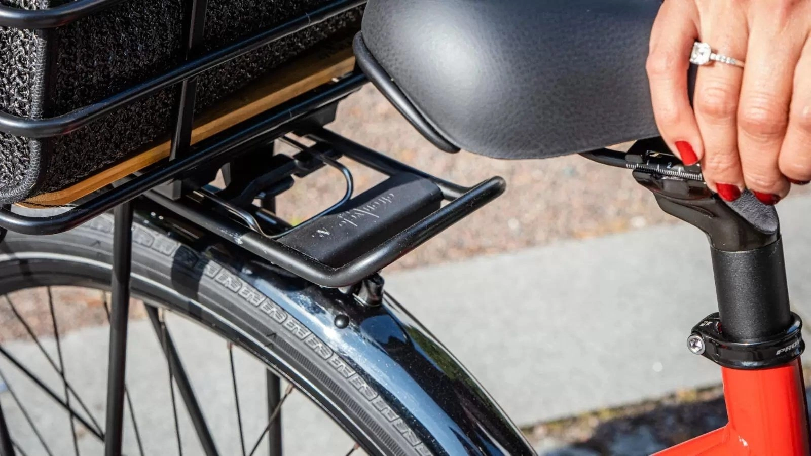 Elcykel Ecoride Ambassador 28 AXS M-5 E6 Dam Röd - Bild 6