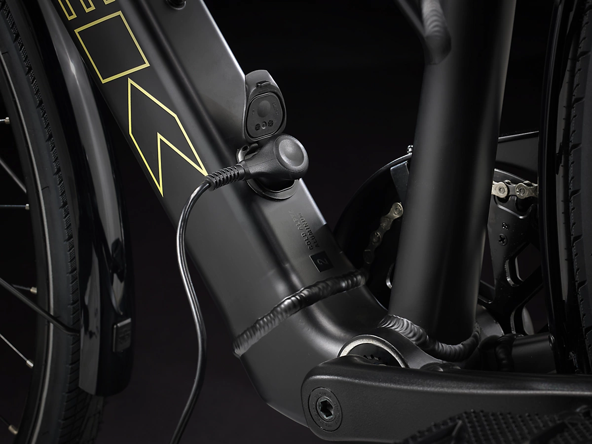 Elcykel Trek FX+ 2 Stagger Satin Svart - Bild 2